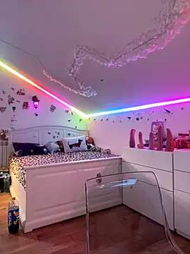 SelenaBee online show from October 11, 7:53 am