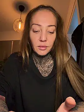 ElenaHaze online show from April 7, 7:21 am