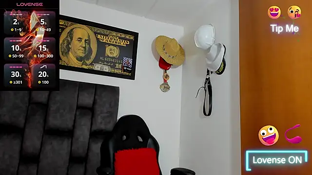 MattRodriguez9 online show from April 13, 9:57 am