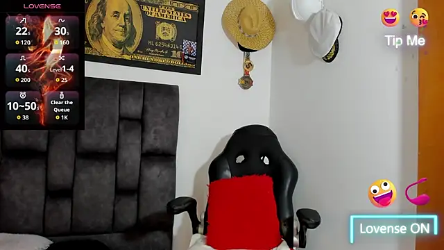 Snapshot of MattRodriguez9 chatting on February 27, 9:20 am MattRodriguez9 online show from February 27, 9:20 am