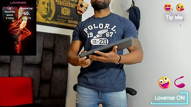 Snapshot of MattRodriguez9 chatting on February 15, 9:25 pm MattRodriguez9 online show from February 15, 9:25 pm