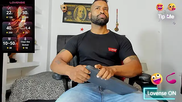 Snapshot of MattRodriguez9 chatting on February 1, 12:03 pm MattRodriguez9 online show from February 1, 12:03 pm