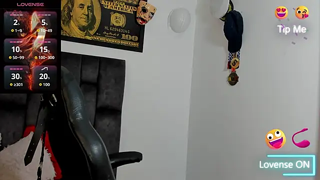 Snapshot of MattRodriguez9 chatting on February 18, 10:01 am MattRodriguez9 online show from February 18, 10:01 am