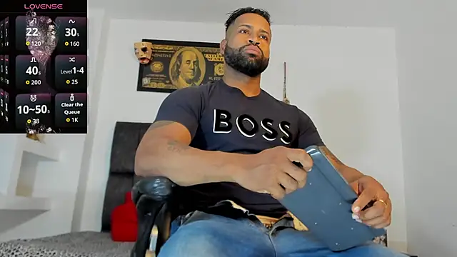 MattRodriguez9 online show from October 18, 11:12 am