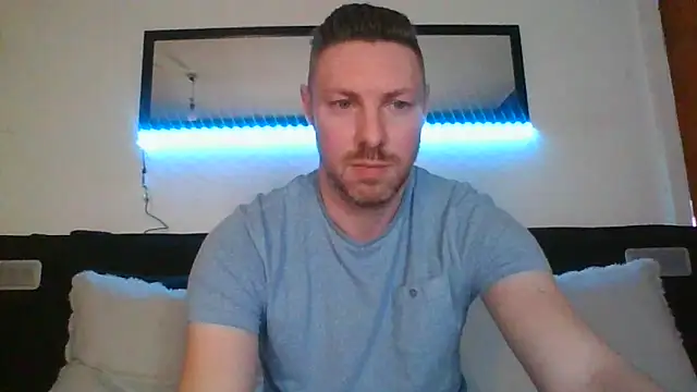 Snapshot of Fit4fun24 chatting on May 18, 6:34 pm Fit4fun24 online show from May 18, 6:34 pm