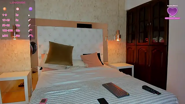 AshleyyBrownn online show from November 26, 3:06 am