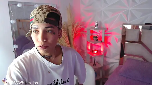 Jonesliam23 online show from October 11, 7:15 pm