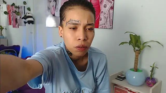 Jonesliam23 online show from March 19, 7:06 pm