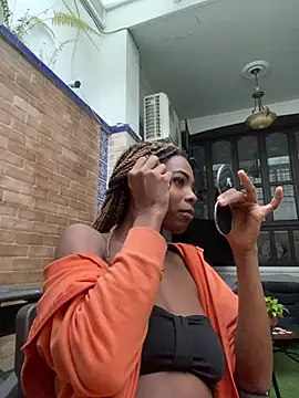 adaraSmiith online show from January 15, 11:32 am