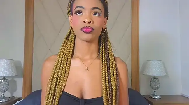 adaraSmiith online show from January 15, 2:45 pm