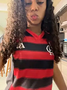 Snapshot of LorenaSirena chatting on December 1, 10:21 pm LorenaSirena online show from December 1, 10:21 pm