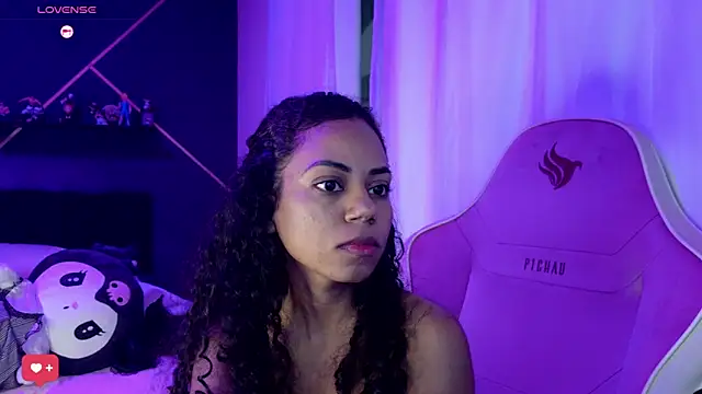 Snapshot of LorenaSirena chatting on July 18, 1:36 am LorenaSirena online show from July 18, 1:36 am