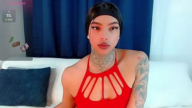 Snapshot of laura_sweett120 chatting on November 20, 7:20 am laura sweett120 online show from November 20, 7:20 am