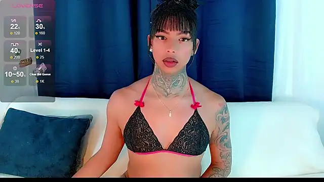 Snapshot of laura_sweett120 chatting on September 14, 12:49 pm laura sweett120 online show from September 14, 12:49 pm
