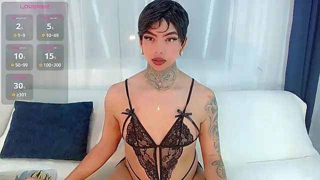 laura sweett120 online show from June 17, 6:02 am