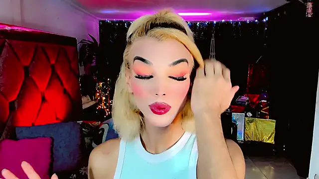 the-horus-girl online show from December 15, 12:16 am