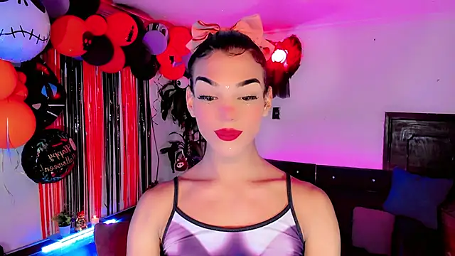 the-horus-girl online show from October 26, 5:30 am