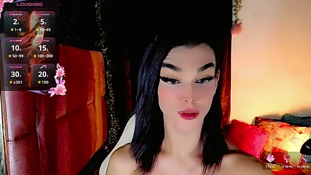 Snapshot of the-horus-girl chatting on June 30, 9:15 pm the-horus-girl online show from June 30, 9:15 pm