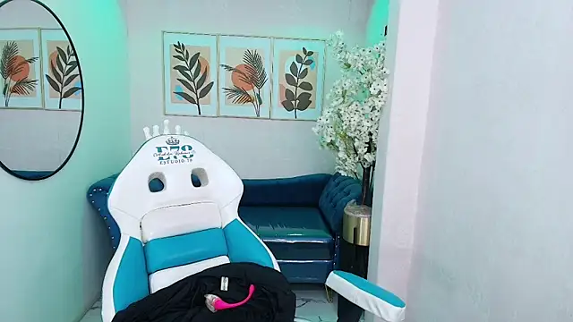 Tamara slimx online show from May 6, 11:31 pm