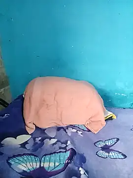 naysi online show from November 28, 9:15 pm