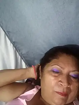 Snapshot of naysi chatting on February 5, 3:55 am naysi online show from February 5, 3:55 am