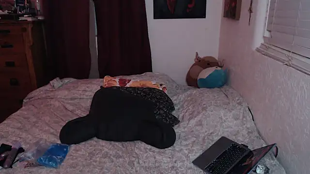 anja peach online show from April 5, 4:19 am