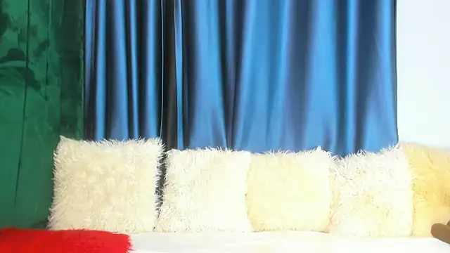 Kinky fazzy234 online show from January 14, 11:52 pm