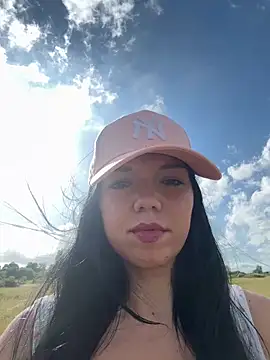 Snapshot of Vanesskaa chatting on June 12, 5:10 pm Vanesskaa online show from June 12, 5:10 pm