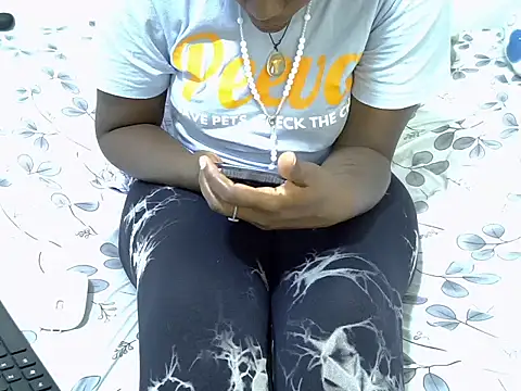 winnie254 online show from May 7, 9:34 am