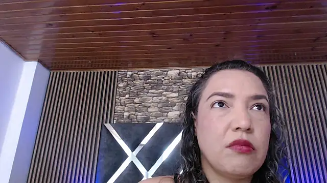 marie hss online show from November 17, 7:51 pm