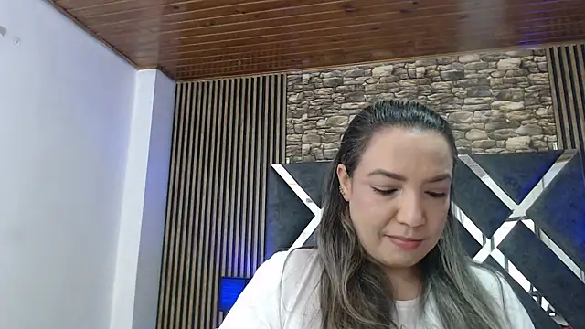 marie hss online show from November 13, 7:40 pm