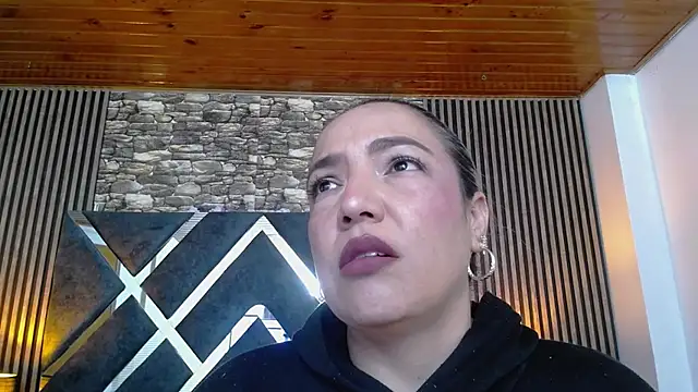 marie hss online show from March 10, 8:24 pm