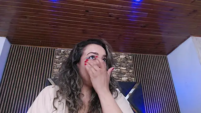 marie hss online show from December 14, 8:20 am