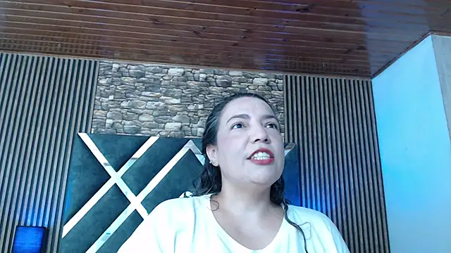 marie hss online show from December 1, 3:24 pm