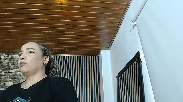 Snapshot of marie_hss chatting on May 11, 7:55 pm marie hss online show from May 11, 7:55 pm