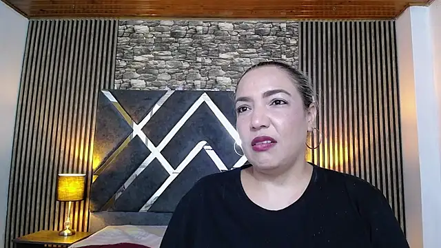 marie hss online show from February 13, 7:58 pm