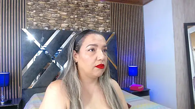 Snapshot of marie_hss chatting on June 13, 7:45 pm marie hss online show from June 13, 7:45 pm
