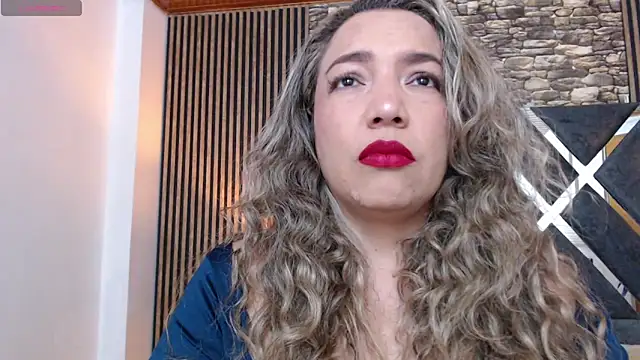 Snapshot of marie_hss chatting on May 5, 7:50 pm marie hss online show from May 5, 7:50 pm
