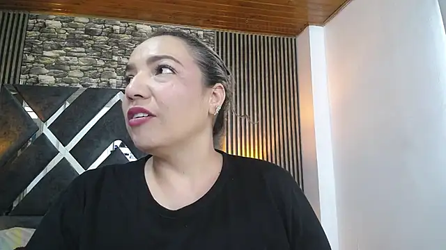 marie hss online show from March 12, 8:46 pm