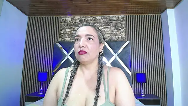 marie hss online show from January 14, 8:45 pm