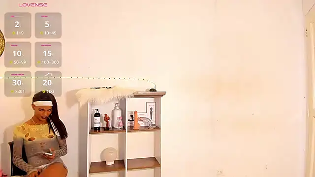 rose scottt online show from March 11, 2:51 pm