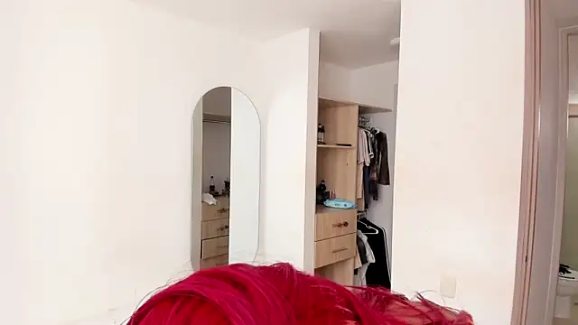 rose scottt online show from December 16, 3:05 pm