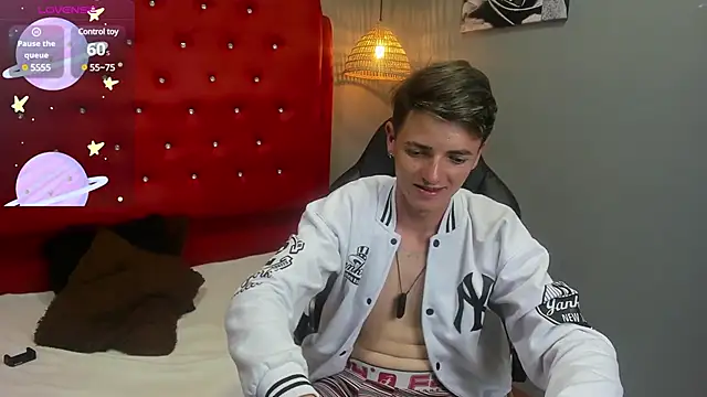 Snapshot of tossetrech chatting on March 11, 6:30 am tossetrech online show from March 11, 6:30 am