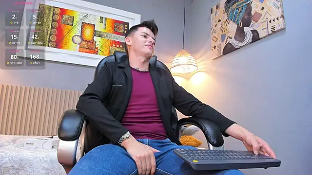 Snapshot of tossetrech chatting on January 15, 3:43 am tossetrech online show from January 15, 3:43 am