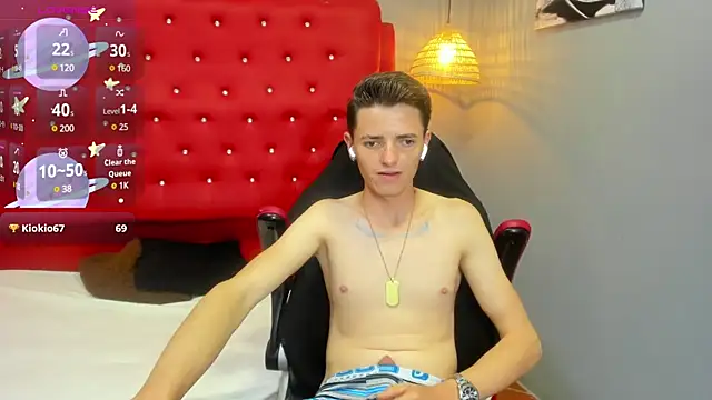 Snapshot of tossetrech chatting on March 15, 3:07 am tossetrech online show from March 15, 3:07 am