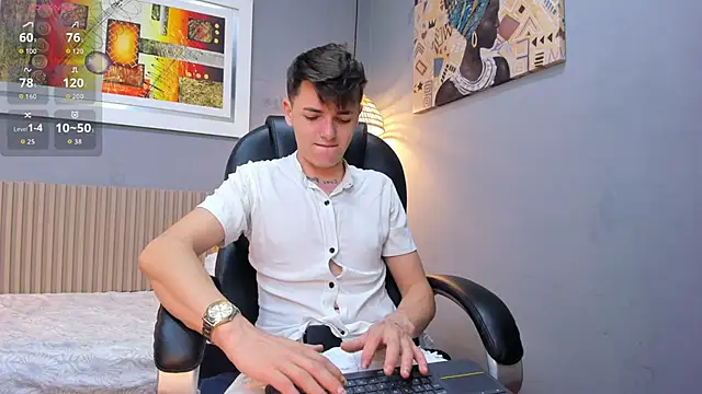 Snapshot of tossetrech chatting on January 10, 3:24 am tossetrech online show from January 10, 3:24 am