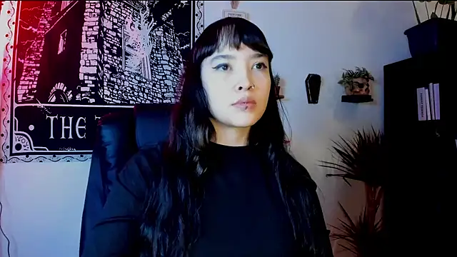 Snapshot of Demongirl6666 chatting on October 9, 6:19 pm Demongirl6666 online show from October 9, 6:19 pm