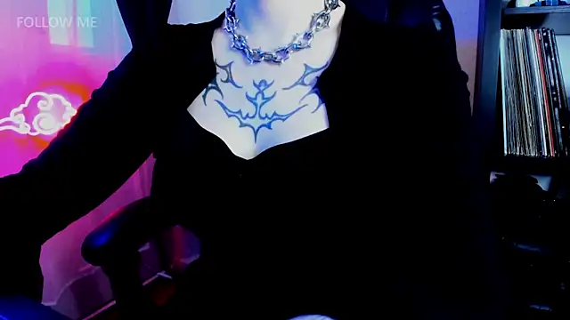 Demongirl6666 online show from May 25, 6:06 pm