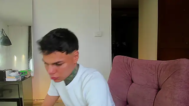 Snapshot of Jordyrodriiguez chatting on October 15, 9:34 pm Jordyrodriiguez online show from October 15, 9:34 pm