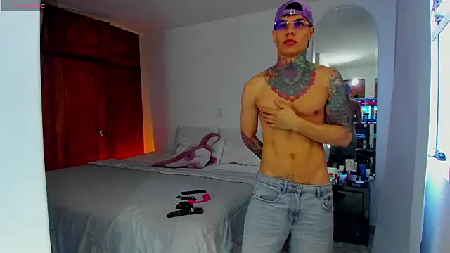 Snapshot of Jordyrodriiguez chatting on January 20, 9:32 pm Jordyrodriiguez online show from January 20, 9:32 pm